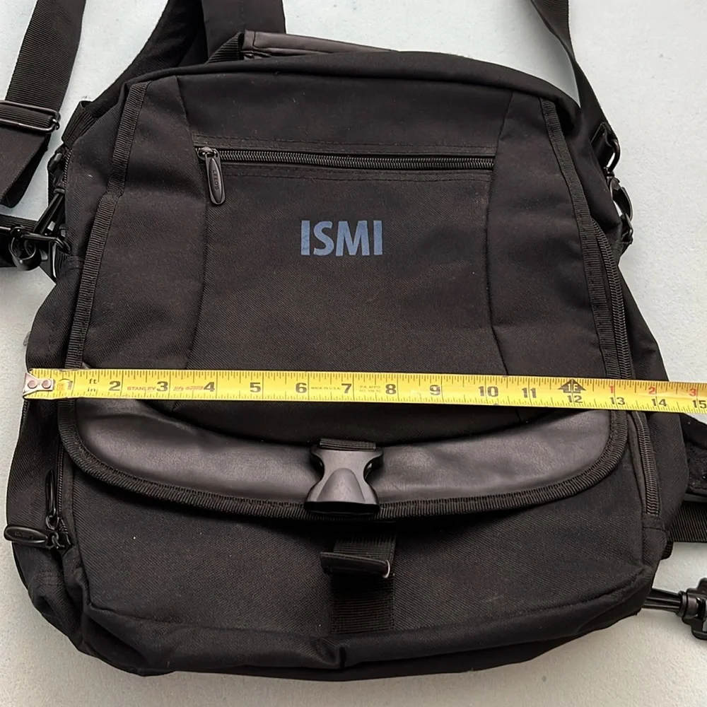 Convertible backpack bag color black